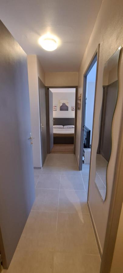 T2 Standing Confort Avec Balcon - Parking En Option Apartamento *